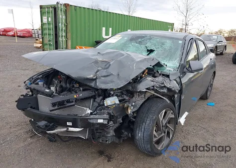 2024 Hyundai Elantra Sel z USA, uszkodzony, nr VIN KMHLS4DG4RU749052